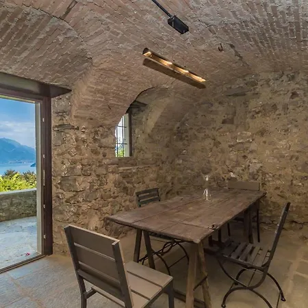 Ca De Mill Hébergement de vacances Menaggio