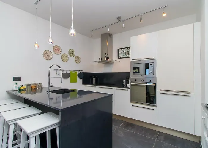 Ca De Mill בית נופש מנאג'יו