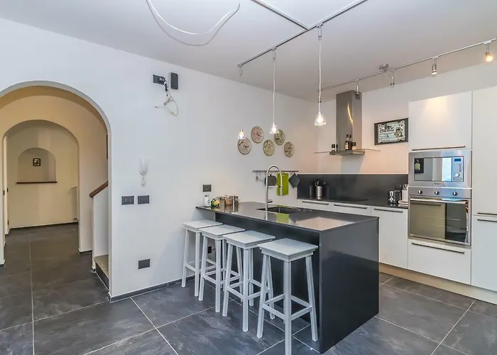 Ca De Mill * מנאג'יו